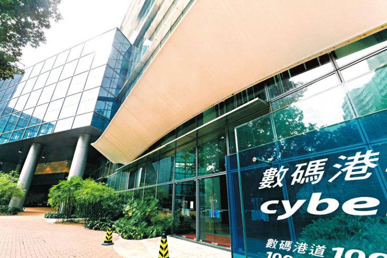 莊太量認為科技園、數碼港之所以培育不出大公司,是政府「由下而上」的政策方向錯了。