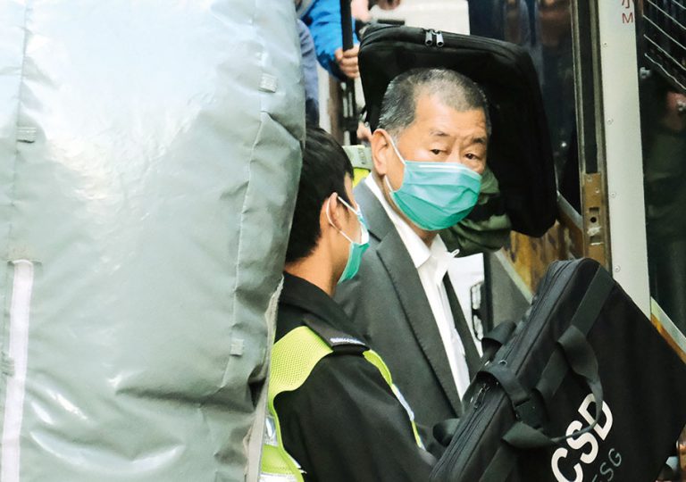 黎智英涉嫌串謀勾結外國危害國家安全,正在還押。