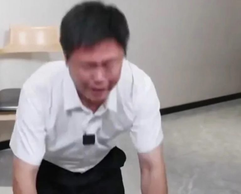 張立齊。