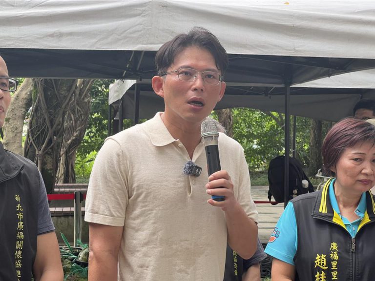 民眾黨主席黃國昌強調隨時靜候賴清德以真誠坦率態度直接溝通、交換意見。(台灣中時新聞網圖片)