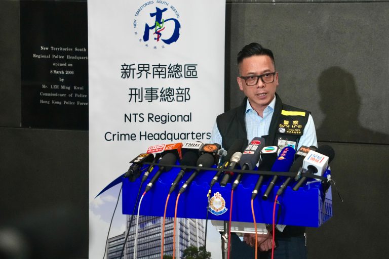 新界南總區刑事部警司姚永勤譴責疑犯行徑,嚴重危害市民的安全,應予以譴責。(警方圖片)