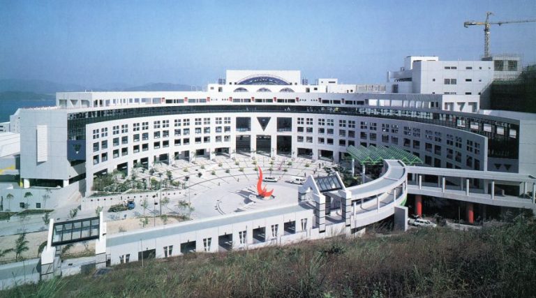 科技大學