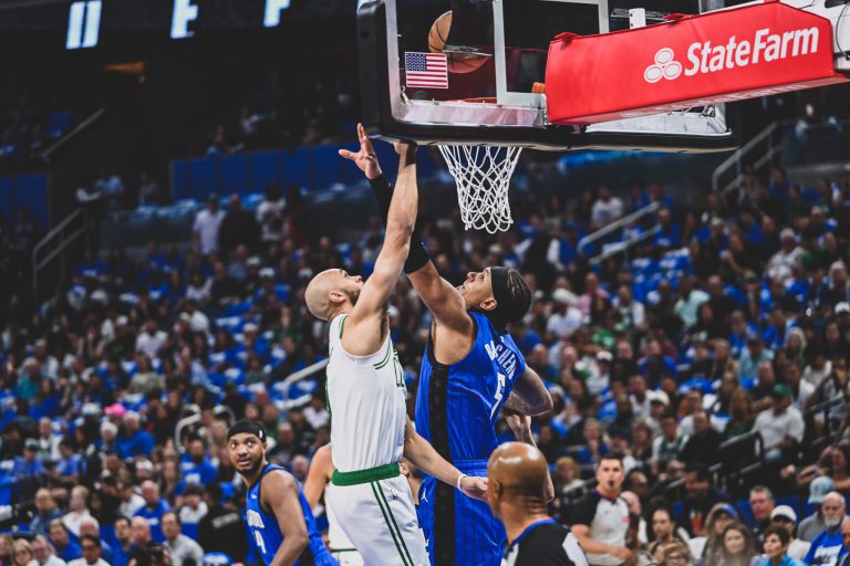 政府擬立法規管籃球博彩,投注金50%作博彩稅。(NBA FB)