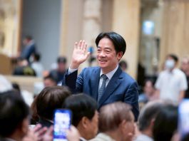 賴清德啟動「團結十講」  黃國昌：與其空話講十遍　不如認真做實事