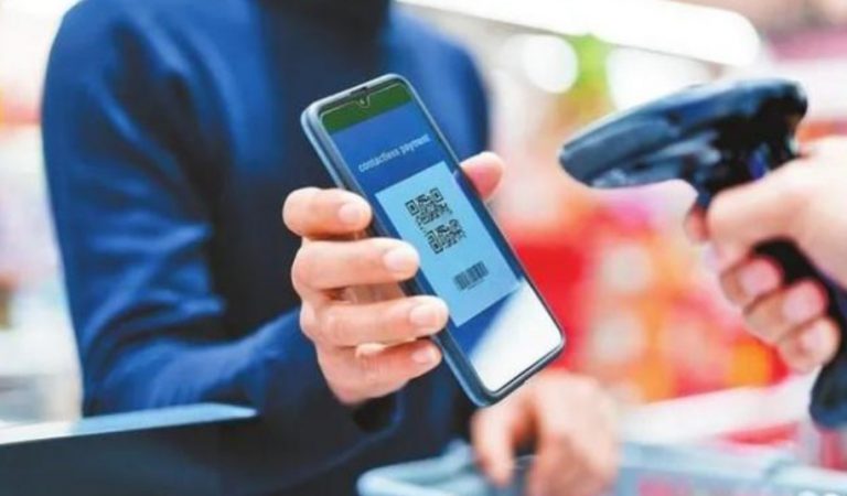 金管局表示,今早北向和南向匯款交易宗數分別大約2000筆和7400筆。
