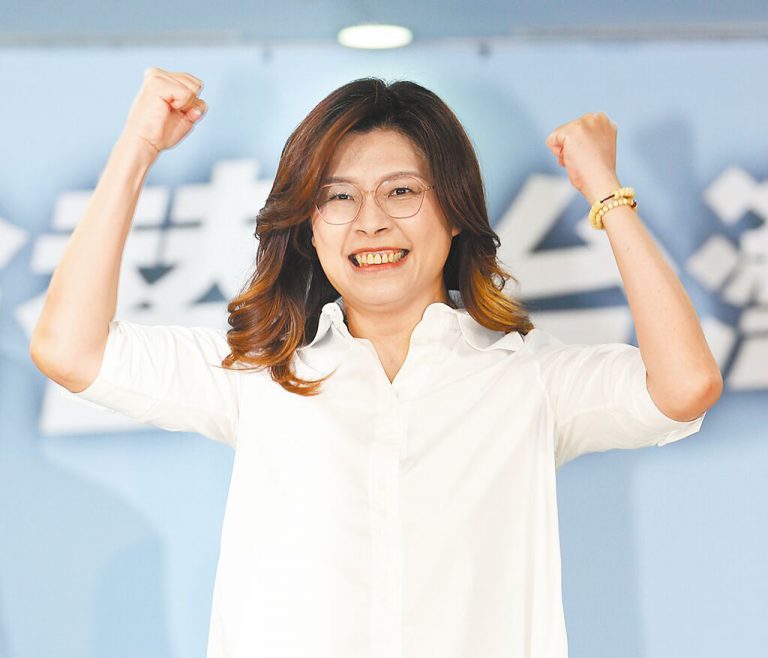 台灣的前「立委」鄭麗文號召成立「黨外在野大聯盟」。(台灣中時新聞網圖片)