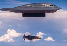 特朗普宣布美軍戰機已轟炸伊朗三處核設施　揚言將有更猛攻擊