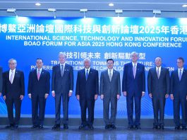 李家超稱香港是唯一兼具中國及全球優勢世界城市