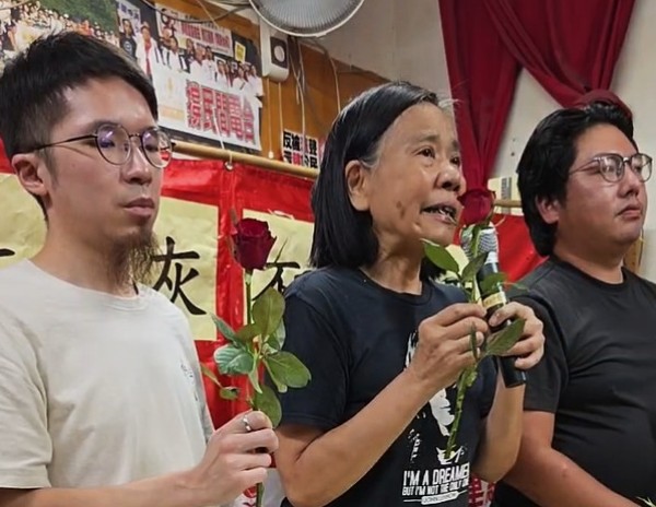 陳寶瑩(中)指,社民連過去經歷了領導層的變化、公民組織凋零,到今日已經走到盡頭。(社民連社交網頁圖片)