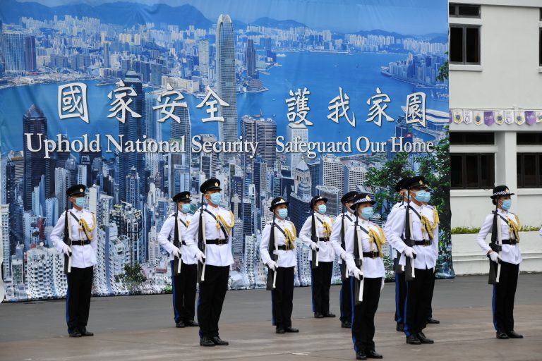 鄧炳強指出,自《香港國安法》實施至今,總共拘捕326名相關人士,檢控188人,已有165人被定罪。