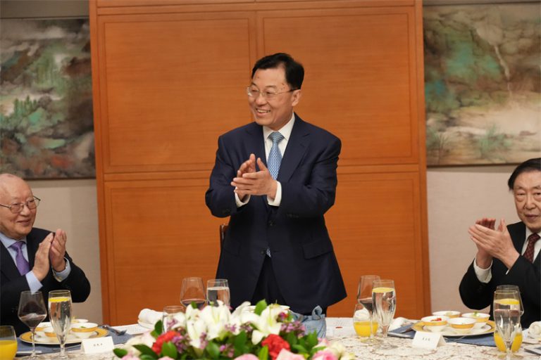 謝鋒指出,華府無理打壓限制中國留學生,中國駐美使館已第一時間向美方提出嚴正交涉。