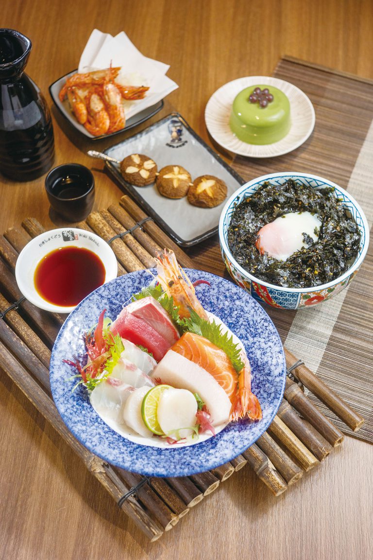 刺身定食 $198 三文魚、中吞拿魚腩、油甘魚薄切、珍寶赤蝦及真鯛等都是當季海產,價錢合理、性價比高。