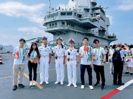 山東艦訪港激發愛國熱情　港雋青年學生現場體驗航母雄姿
