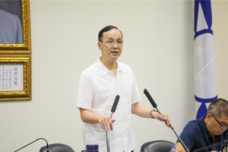 朱立倫建議賴清德之後在官邸辦客廳會演講即可。(台灣中時新聞網圖片)