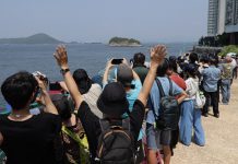 山東艦結束5日訪港　特區政府感激讓市民近距離感受國家軍事力量強大