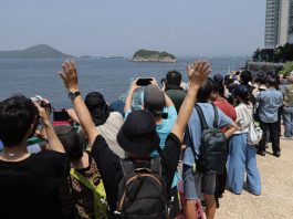山東艦結束5日訪港　特區政府感激讓市民近距離感受國家軍事力量強大