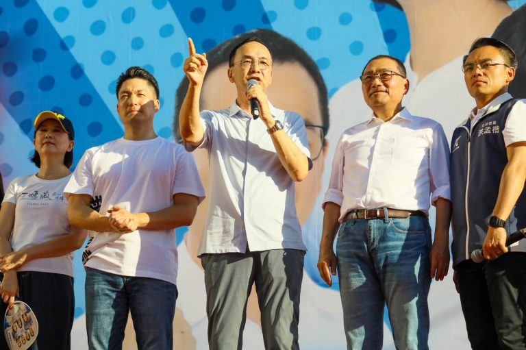 國民黨7月5日舉行反罷免造勢活動。(取自國民黨Facebook)