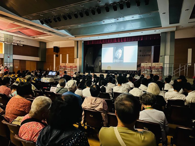 透過放映愛國影片,加深巿民的愛國精神同國民身份認同。
