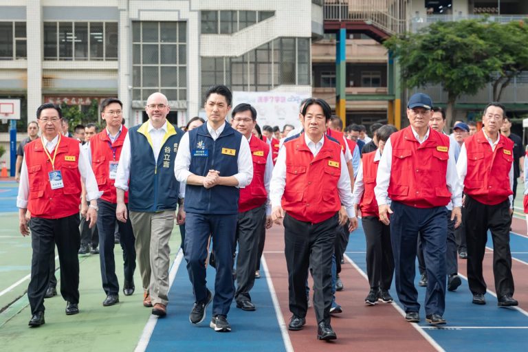 台北市長蔣萬安正面挑戰賴清德,展現的膽勢與格局令人耳目一新。(台灣梅花新聞網圖片)