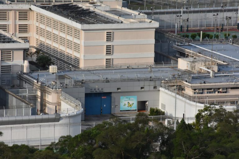 政府建議修訂《監獄規則》,賦權懲教署可基於維護國家安全、防止罪行發生等目的,對相關安排施加限制、條件或禁止。圖為石壁監獄。(資料圖片)