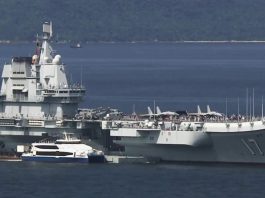 山東艦編隊開放供港人參觀　市民對國防體系威武現代化感驕傲