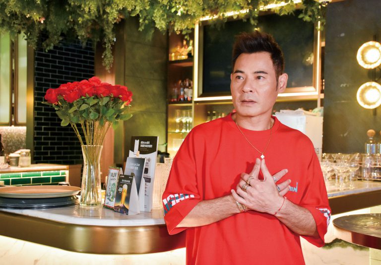 男團Hey Brother的隊友都與黃智賢相交超過二十年,大家都很有默契。