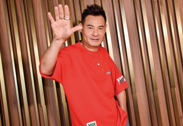 自問能力並非不如人,但黃智賢偏偏在TVB捱了十多年後,才獲派演一線角色。