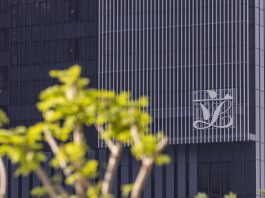 政府向立法會提交規管網約車立法建議　司機、車輛及平台納入牌照規管